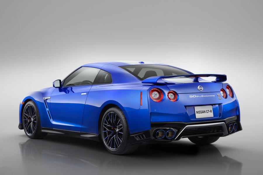  Nissan GT-R 50th Anniversary (R35) 2019 года  (NA) (фото 5 из 40)